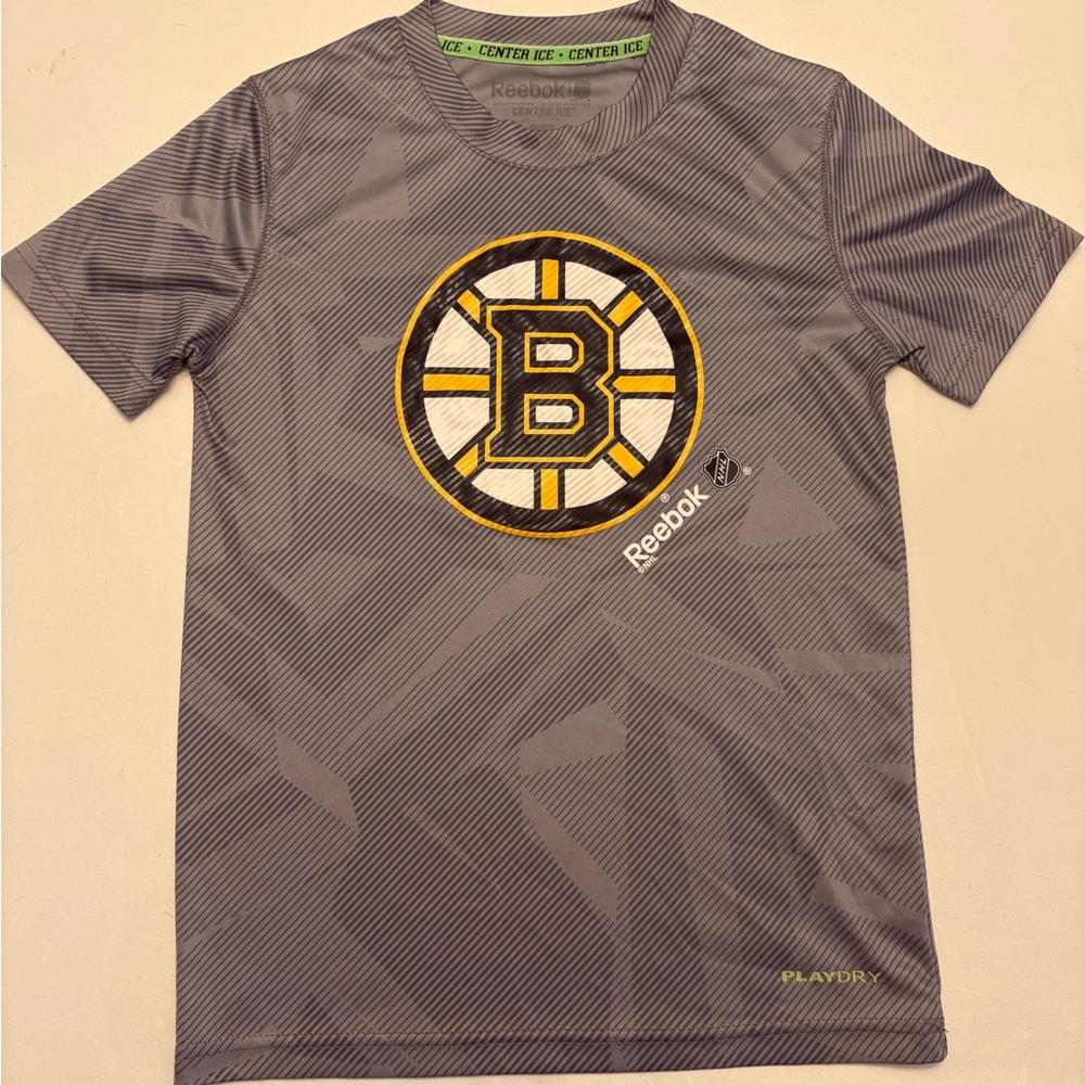 Boys Boston Bruins Reebok Center‎ Ice Collection Shirt, Size Small NHL Hockey